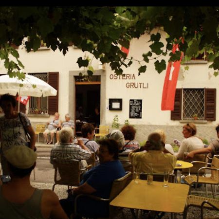 Osteria Gruetli Con Alloggio Borgnone Exteriör bild