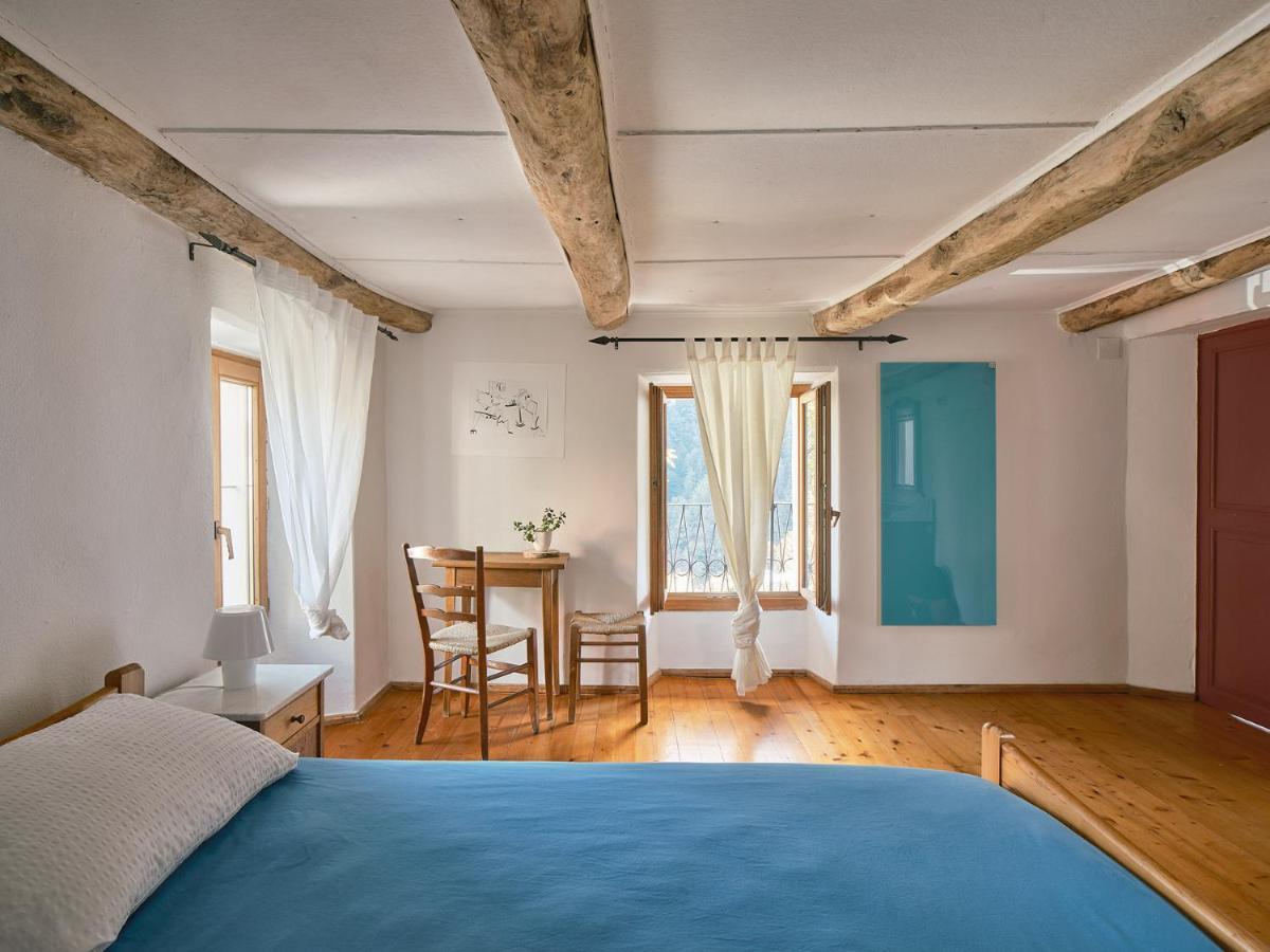 Osteria Gruetli Con Alloggio Borgnone Exteriör bild